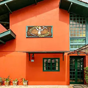https://apt-residencial-avo-isaura.santa-catarina-brasil.com